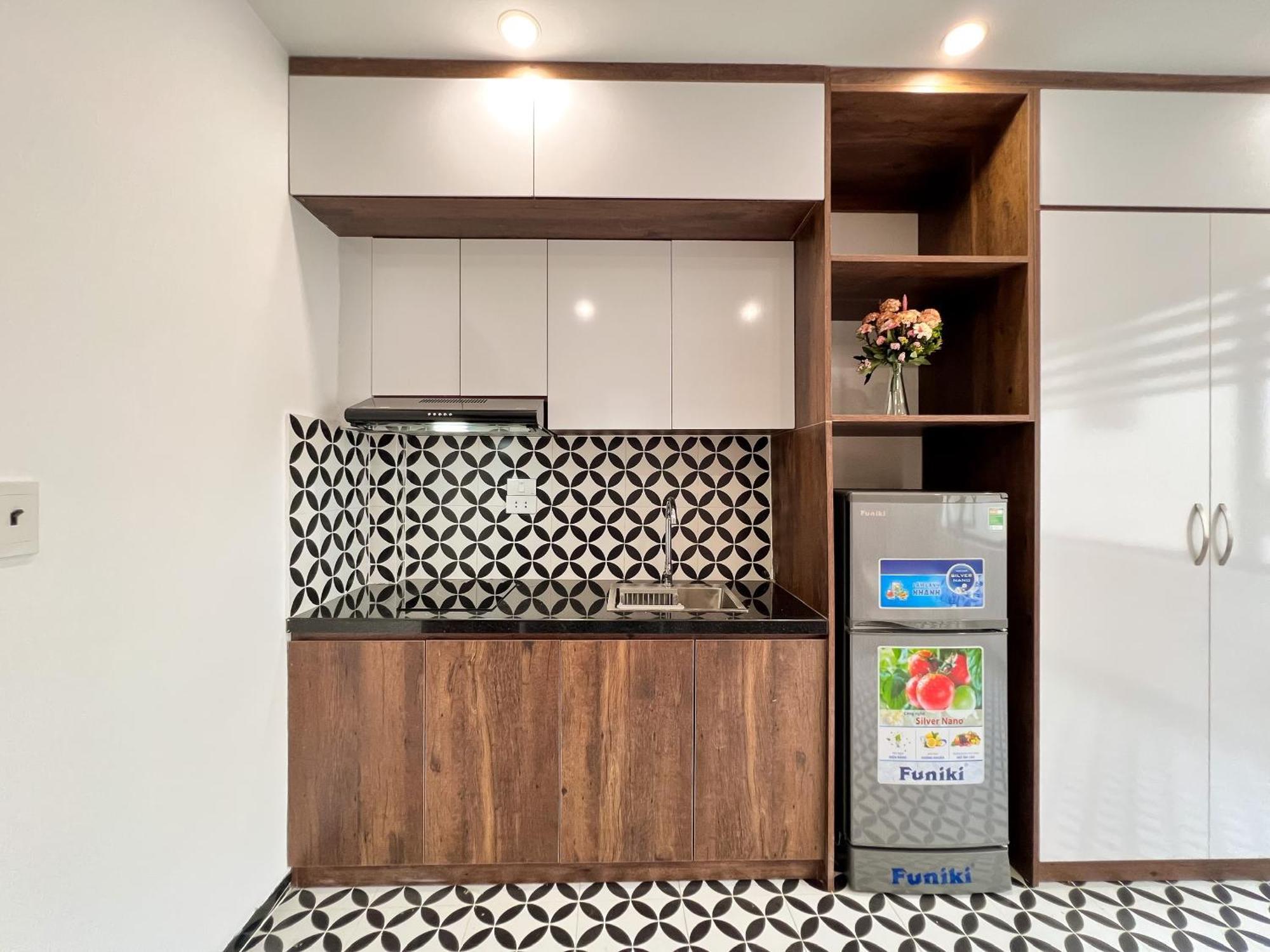 Nine Housing 127 Hao Nam Aparthotel - Hanoi — Photos 1